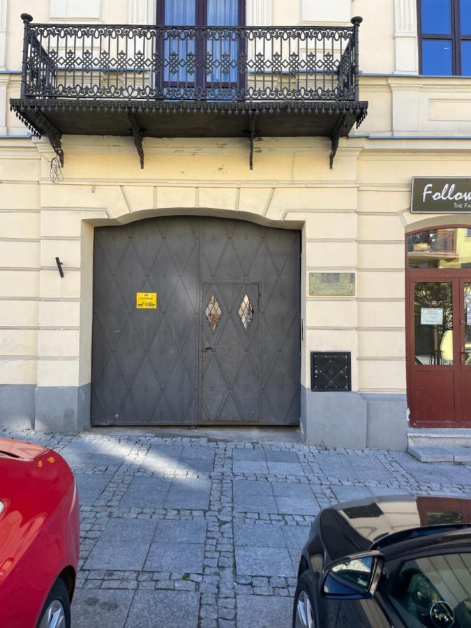 Apartamenty Luczkowskiego Z Widokiem Na Studnie 2 Chełm 외부 사진